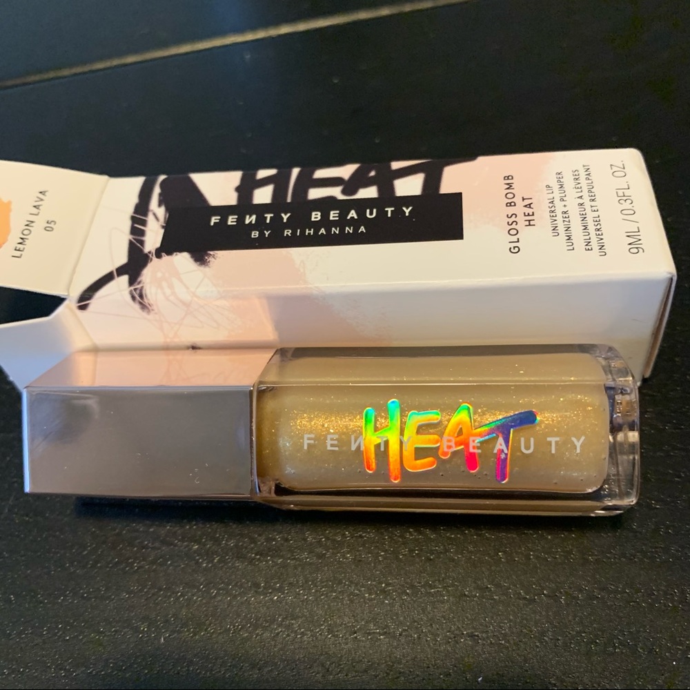 Fenty Beauty Gloss Bomb Heat in Lemon Lava